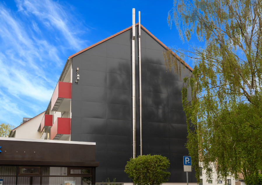 Ein Foto der fertigen Fassade in Ahlem.
