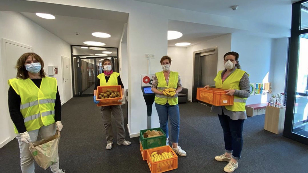 Obst und Getränke Caritas Obst und Getränke Caritas