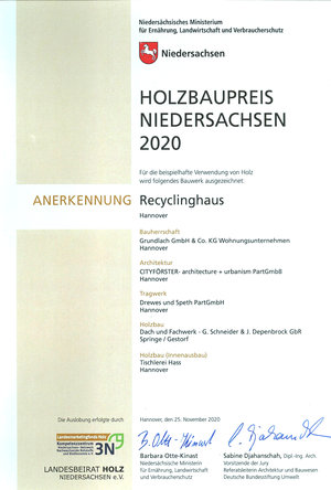 Gundlach Recyclinghaus anerkannt mit dem Holzbaupreis 2020 Gundlach Recyclinghaus anerkannt mit dem Holzbaupreis 2020