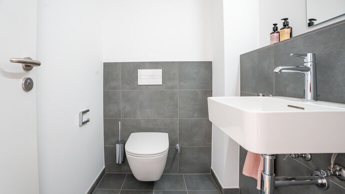 Wohnung mieten | ZWEI im Pelikan-Viertel Badezimmer Gäste-WC