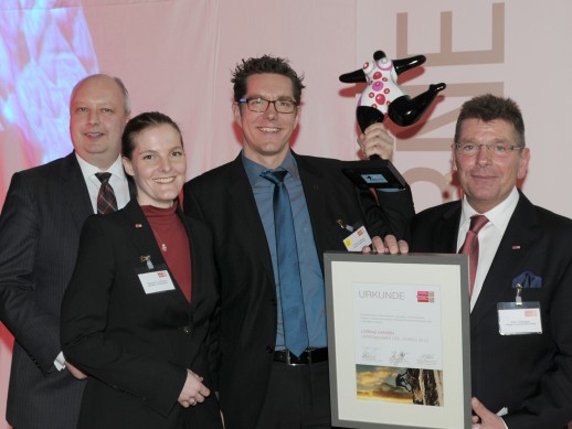 Minister Jörg Bode, Sandra Schirmer (BJU), Lorenz Hansen, Kay Uplegger (ASU)