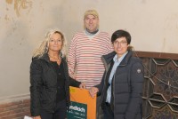 Pressekonferenz in Ahlem, vlnr.: Sabine Zielinski (ASG e.V.), Franz-Josef Gerbens (Gundlach Wohnungsunternehmen) und Nadine Otto (Gundlach Wohnungsunternehmen) Pressekonferenz in Ahlem, vlnr.: Sabine Zielinski (ASG e.V.), Franz-Josef Gerbens (Gundlach Wohnungsunternehmen) und Nadine Otto (Gundlach Wohnungsunternehmen)